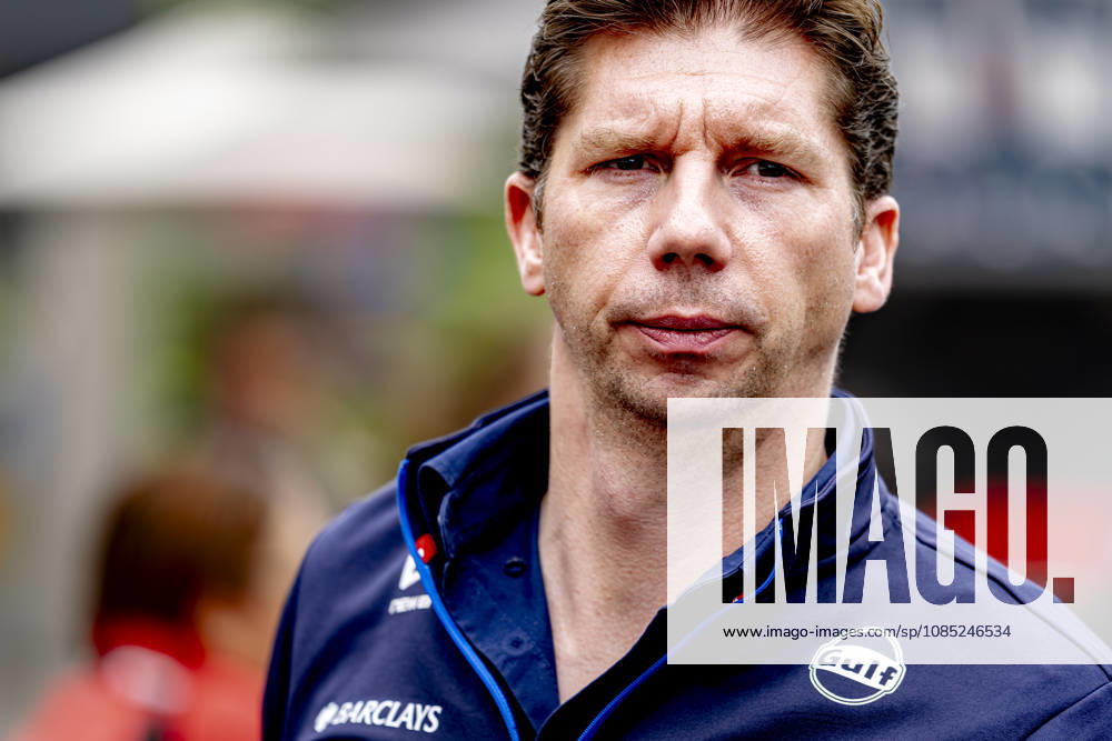 MEXICO CITY: Team principal James Vowles of the Atlassian Williams F1 Team during the Formula 1 race in Mexico at the Autódromo Hermanos Rodríguez on October 30, 2026, in Mexico City, Mexico. Photo by DeFodi Images