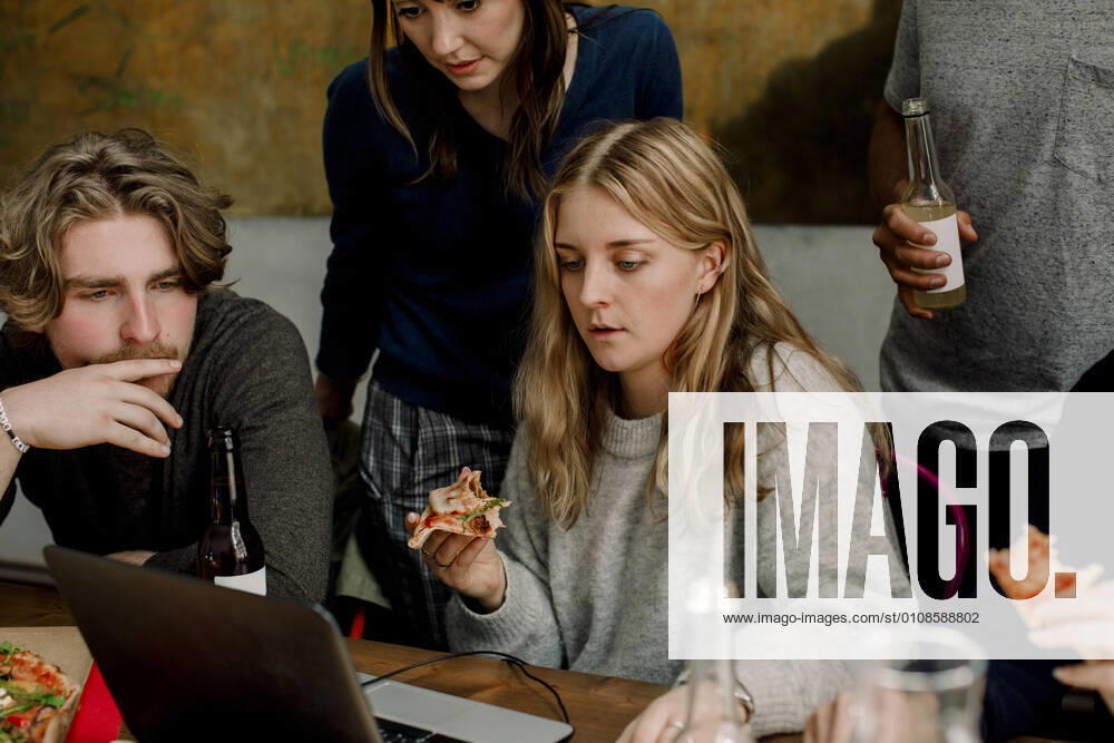 IMAGO Creative, Internationaler Frauenmonat, Entrepreneurinnen Business professionals working in office Sweden, Stockholm, model released, property released