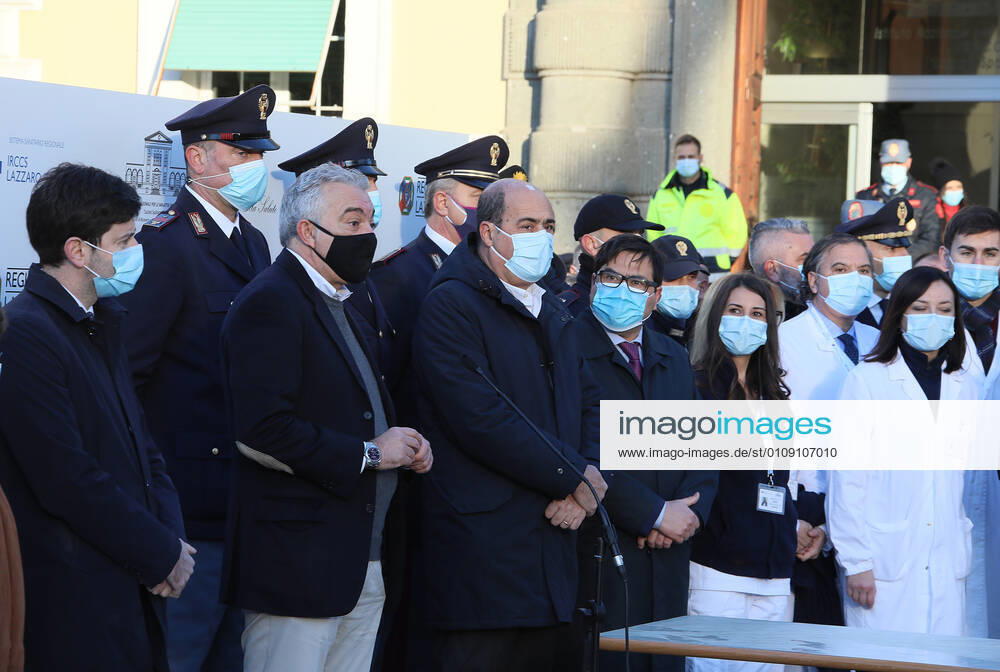 Rome, Preparation of the vials for the first anti Covid 19 vaccine on the occasion of the Vaccine Day Pictured: Roberto Speranza, Domenico Arcuri, Nicola Zingaretti, Alessio D Amato, Claudia Alivernini