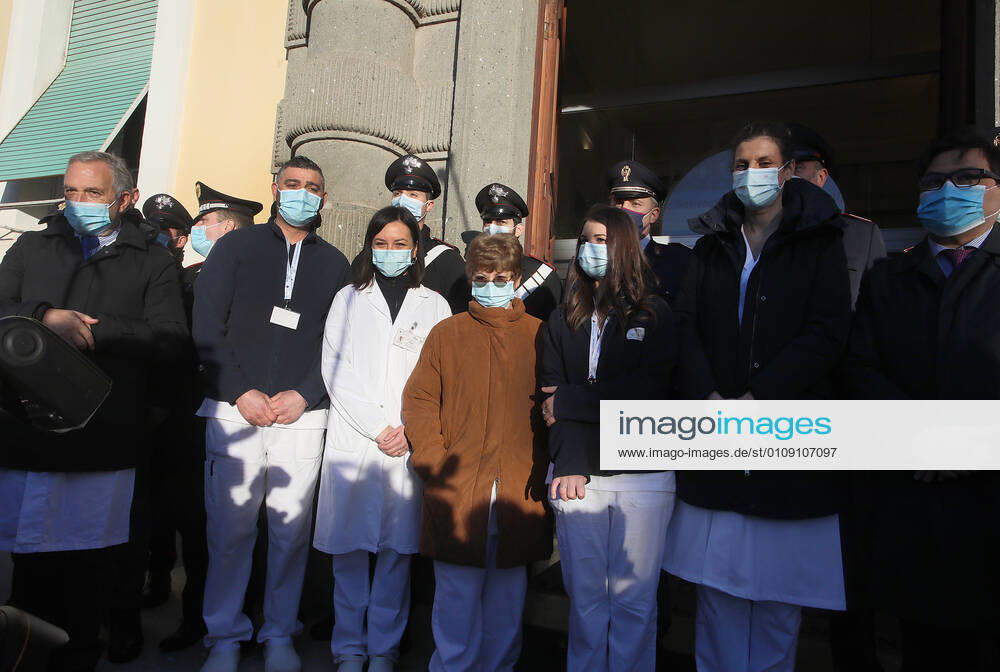 Rome, Preparation of the vials for the first anti Covid 19 vaccine on the occasion of the Vaccine Day Pictured: Francesco Vaia, Omar Altobelli, Alessandra Vergori, Maria Rosaria Capobianchi, Claudia Alivernini, Alessandra D Abramo