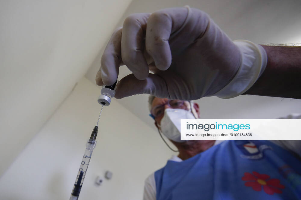 A nurse prepares the Pfizer-Biontech vaccine to be administered to one of the selected people during the v-day in Campania region. The first doses will be administered to the medical and nursing staff of the local health authority s anxiety center in Naples.