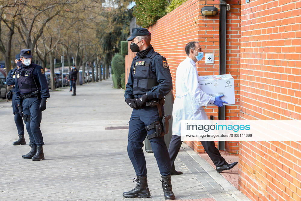 A health worker from the residence collects the box with the doses of the vaccine during the first day of vaccination against Covid-19 in Spain, in the Vallecas residence for the elderly, belonging to the Madrid Agency for Social Care (AMAS), in Madrid (Spain), on 27 December 2020. The first 1,200 doses are administered in two more residences in the capital, the La Azaleas residence of the ASISPA Group in Ciudad Lineal and the Parque Almansa residence of the Ballesol Group in Moncloa Aravaca. The doses of the vaccine developed by Pfizer and BioNtech laboratories arrived in Spain yesterday, December 26th, at a Pfizer warehouse in Guadalajara by land from Puurs (Belgium). From Monday, weekly deliveries will be made to the autonomous communiti