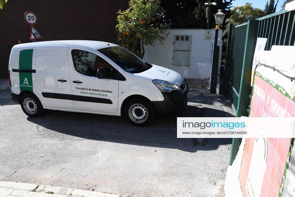 Arrival of the van of the Junta de Andalucia with the vaccine of the Covid- 19, to the residence of pensioners IASS of the Junta de Andalucia. Malaga, 27th December 2020 27 DECEMBER 2020 Ãlex Zea LagenciaEP 12 27 2020 Malaga, Andalusia, Spain Malaga, Andalusia, Spain Spain