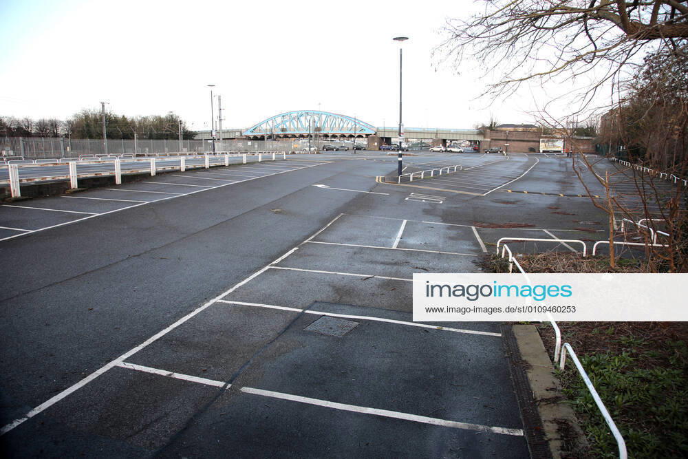 Peterborough train station car park is almost empty on the first day of Lockdown Three in Peterborough, Cambridgeshire. Prime Minister Boris Johnson last night announced there will be another national lockdown starting today, to help stop the spread of Coronavirus. Again, people are not allowed to leave home except for minimal food shopping, medical treatment, exercise - once a day, and essential work. COVID-19 Coronavirus third lockdown, Peterborough, Cambridgeshire, UK, on January 5, 2021