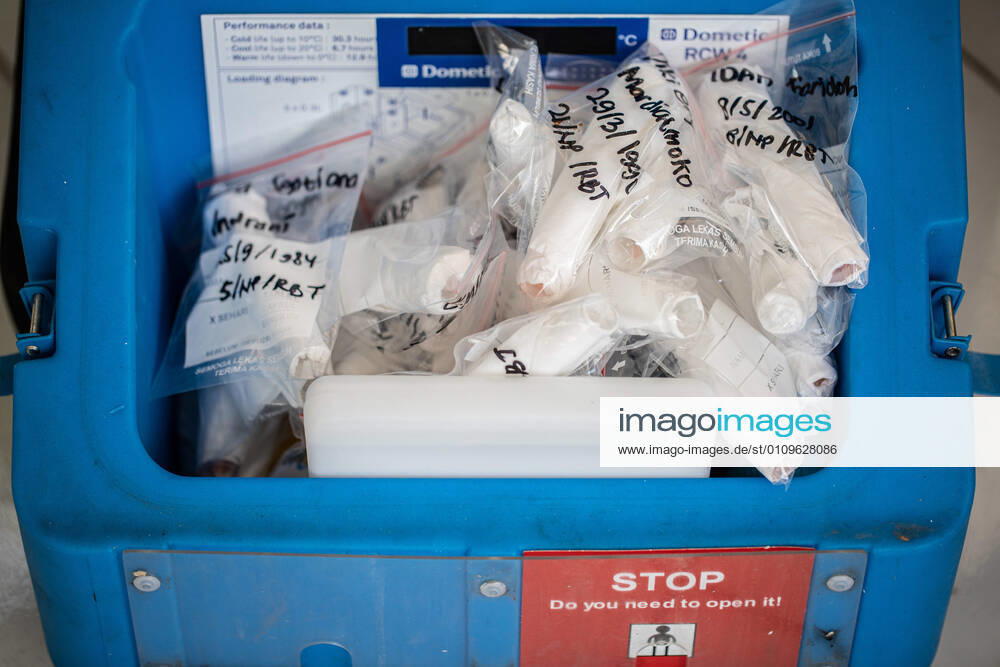 South Tangerang, Banten, Indonesia 09 January 2021 :Samples of the test that ready to deliver to the lab. Swab Test activity at Public Health Rawa Buntu, South Tangerang, Banten, Indoensia. Indonesia increasing the covid19 test as the number of the infection from the virus increas significantly since November 2020. South Tangerang Indonesia - ZUMAh128 20210109_zap_h128_007