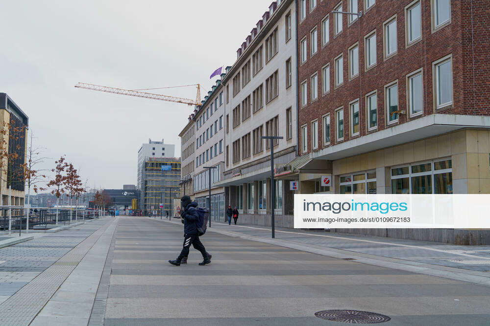 Kiel city centre during Corona Lockdown in January 2021 largely empty streets Kiel city centre during Corona Lockdown in January 2021 largely empty streets , Kiel Schleswig Holstein Germany city centre