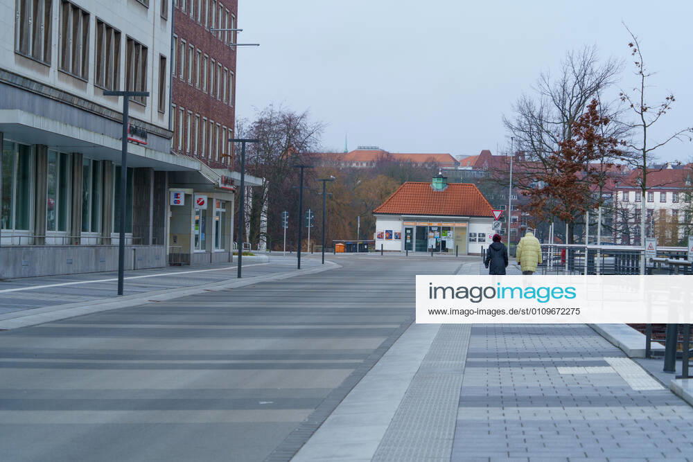 Kiel city centre during Corona Lockdown in January 2021 largely empty streets Kiel city centre during Corona Lockdown in January 2021 largely empty streets , Kiel Schleswig Holstein Germany city centre