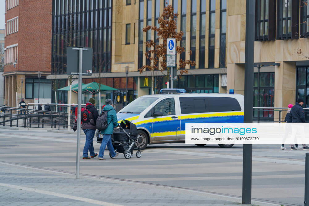 Kiel city centre during Corona Lockdown in January 2021 largely empty streets Kiel city centre during Corona Lockdown in January 2021 largely empty streets , Kiel Schleswig Holstein Germany city centre