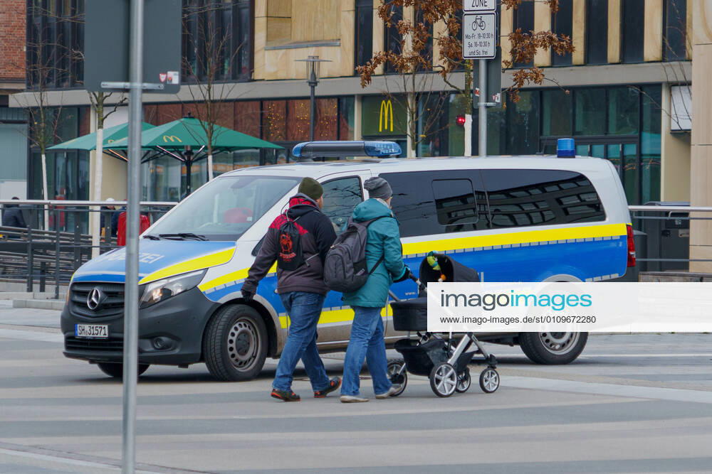 Kiel city centre during Corona Lockdown in January 2021 largely empty streets Kiel city centre during Corona Lockdown in January 2021 largely empty streets , Kiel Schleswig Holstein Germany city centre