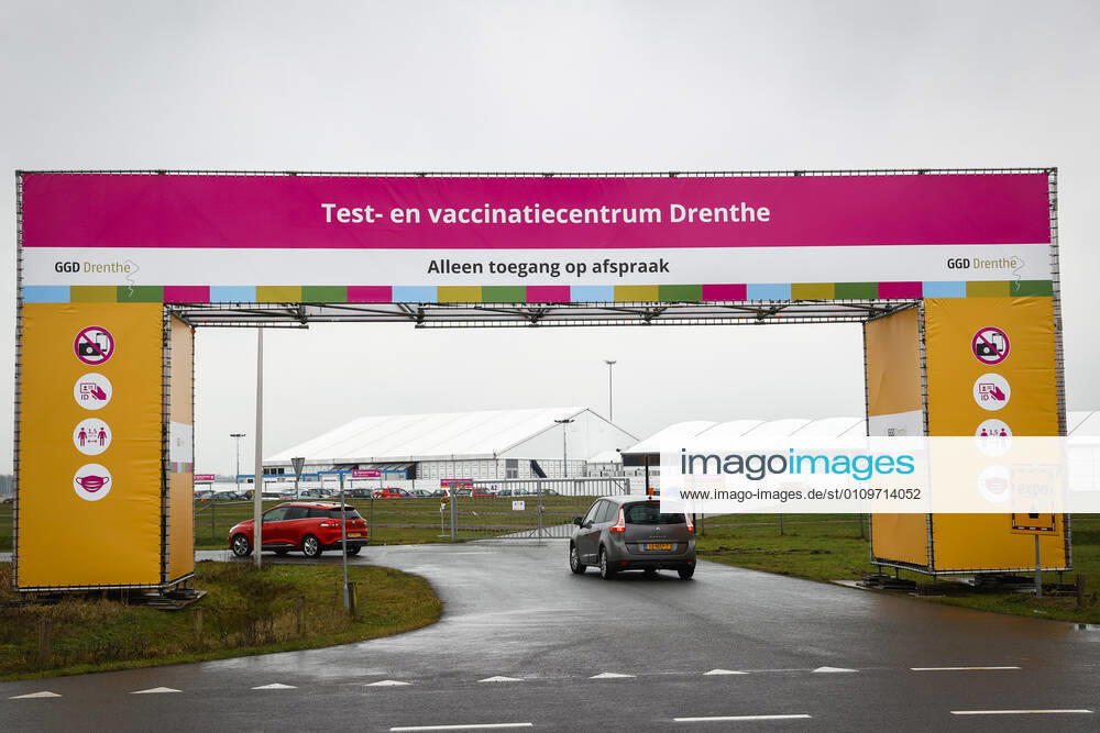 ASSEN Exterior of the large test and vaccination location on the TT Circuit where healthcare personnel are tested and vaccinated against the coronavirus The Municipal Health Services in Amsterdam, Drenthe and The Hague have started vaccinating healthcare personnel ANP VINCENT JANNINK