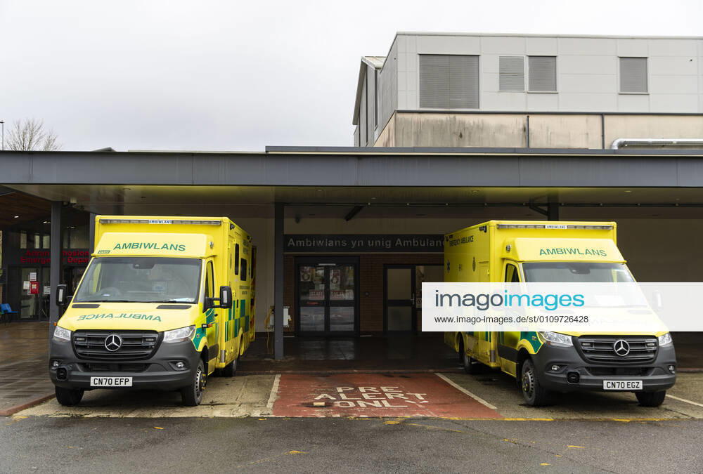 Ambulances parked at Morrison Hospital in Wales, UK on January 11, 2021. Professor Chris Whitty has warned the UK has not yet hit the peak of the current wave of Covide-19 infections, with the next few weeks being â€oethe worst†of the pandemic for the NHS. Carmarthenshire United Kingdom - ZUMAj323 20210111_zip_j323_003
