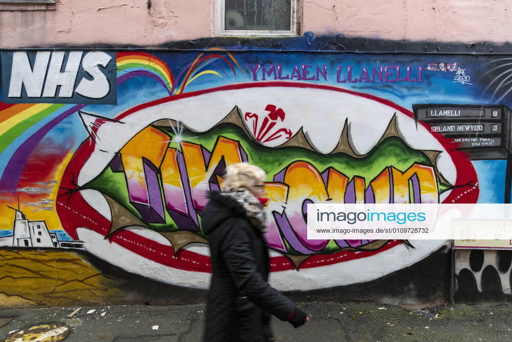 Graffiti to say thank you to NHS is seen on a street in Wales. Newport United Kingdom - ZUMAs197 20210111_zab_s197_026