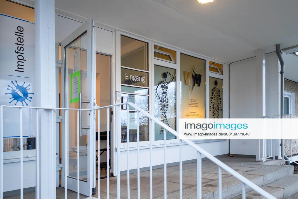 Vaccination center in Jena From presumably 13 01 2021 a vaccination center is to be available in Jena Here there were concerns because of the entrance stairs and the thus not given barrier liberty Jena Thuringia Germany