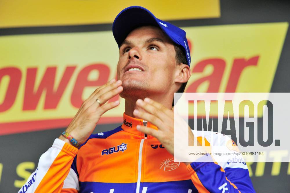 RADSPORT - Tour de France 2012 FOIX,FRANKREICH,15.JUL.12 - DIVERS, RADSPORT - Tour de France 2012, 14. Etappe, Limoux - Foix, Siegerehrung. Bild zeigt den Jubel von Luis Leon Sanchez Gil (ESP Rabobank).