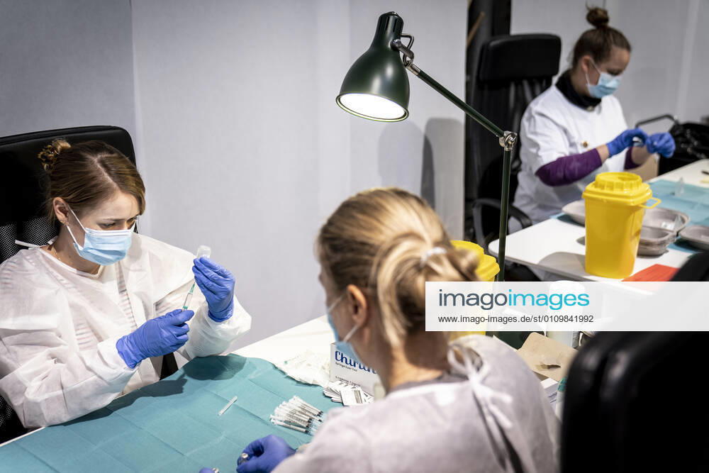 Sprays are pulled up and prepared in connection with the opening of the first vaccine center in the Capital Region of Denmark in OEksnehallen, at Halmtorvet in Copenhagen, Wednesday 13 January 2021, Copenhagen Denmark