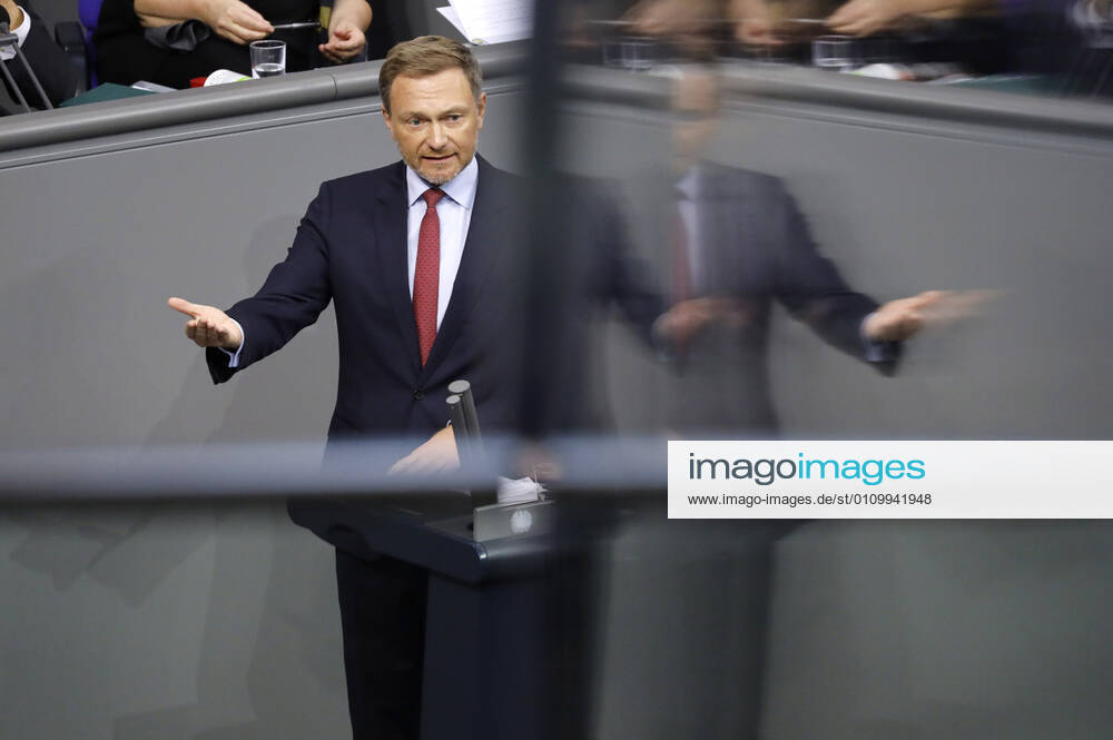Christian Lindner at the 203 session of the German Bundestag in the Reichstag building Berlin, 13 01 2021 Foto:xC.xFuturexImage