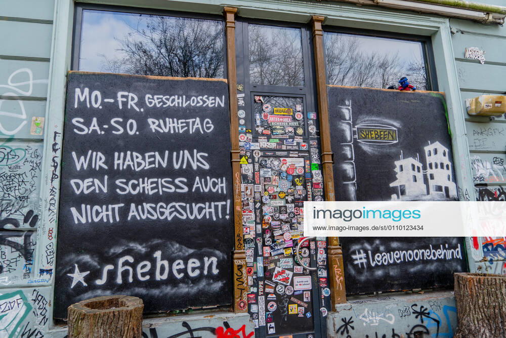 Closed gastronomy during the Corona Lockdown in Janaur 2021 in the district Hamburg St Pauli Closed gastronomy during the Corona Lockdown in Janaur 2021 in the district Hamburg St Pauli , Hamburg Hamburg Germany St Pauli