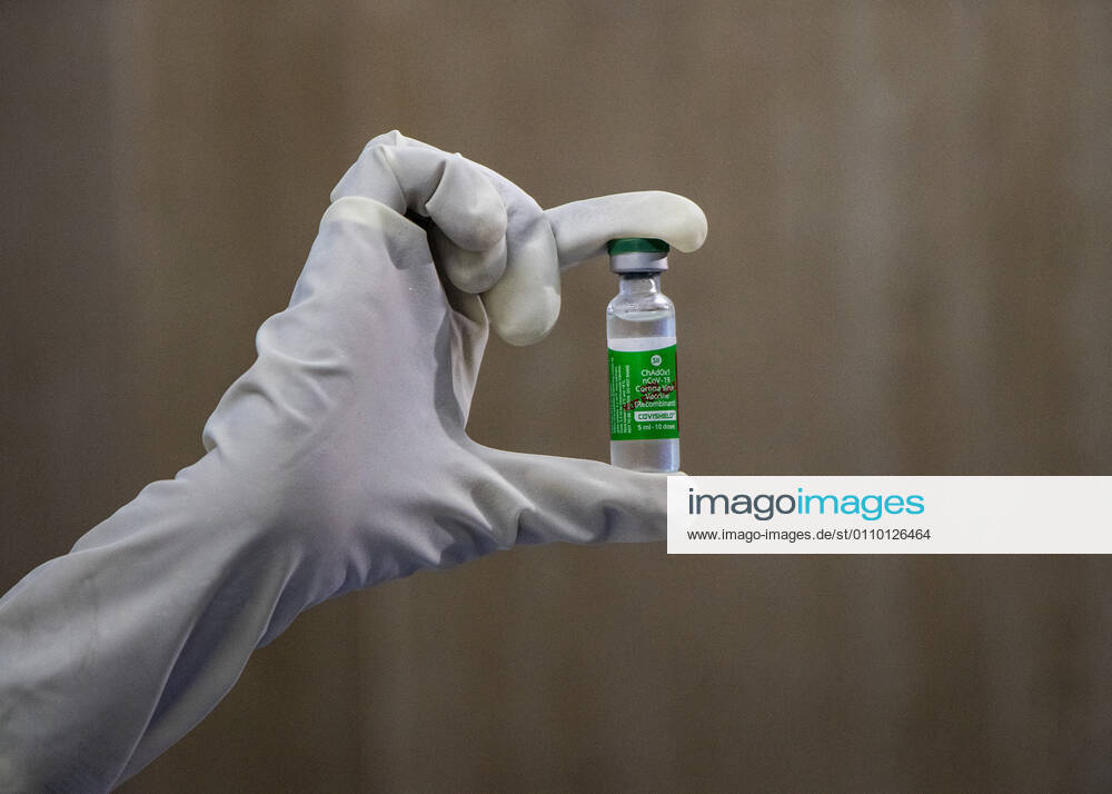 Covid-19 vaccination starts in Kolkata India starts the first phase of vaccination from today, 16th January 2021. Covishield made by Serum Institute of India in partnership with British company AstraZeneca and Covaxin which is developed by Bharat Biotech in collaboration with the Indian Council of Medical Research (ICMR) is two vaccines which will be applied from today. On the 1st stage, nearly 3 lakh healthcare workers will get the vaccine. This vaccination brings a ray of hope among the people of India. Kolkata West Bengal India