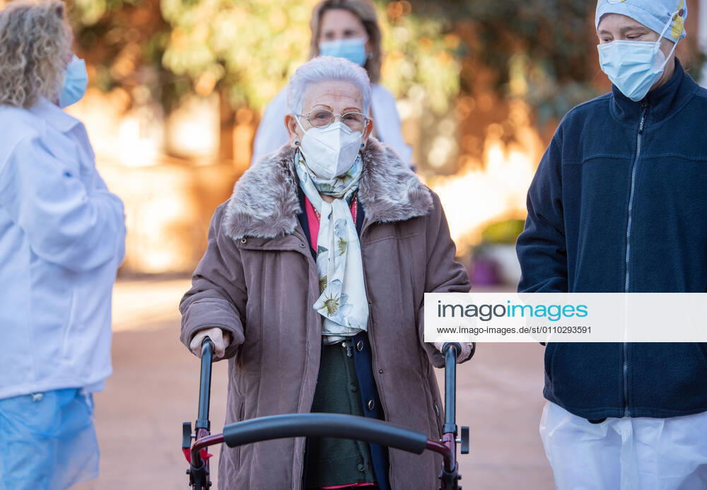 Araceli, 96, who was the first woman to be vaccinated against Covid-19 in Spain, offers statements to the media after receiving the second dose of the Pfizer-BioNTech vaccine, at the Los Olmos nursing home in Guadalajara, Castilla La-Mancha, Spain, on January 18, 2021 18 JANUARY 2021;CORONAVIRUS VACCINATION;SECOND DOSE RAFAEL MARTÃN LagenciaEP 01 18 2021 Guadalajara (Castilla-La Mancha) Guadalajara (Castilla-La Mancha) Spain