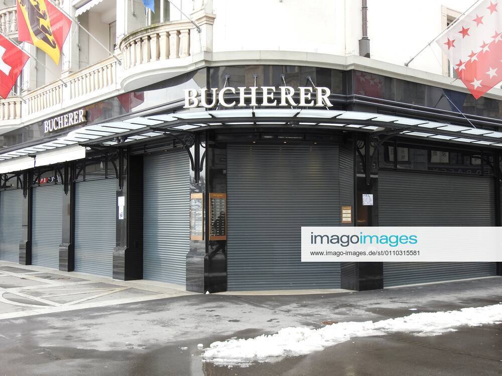 Photo Manuel Geisser 18 01 2021 Coronavirus, Lockdown Picture Closed Bucherer watch shop Lucerne