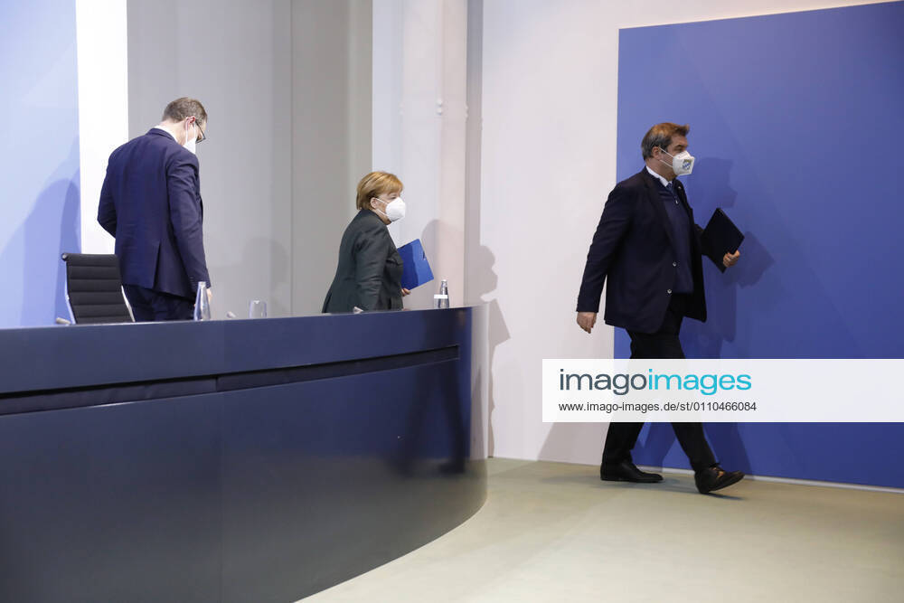 Michael Müller, Governing Mayor of Berlin, Federal Chancellor Angela Merkel, Markus Söder, Bavarian Prime Minister, Germany, Berlin, Federal Chancellery, Pool PK BKin Merkel Länderschefs, 19 01 2021 Berlin Berlin Germany Poolfoto Copyright Metodi Popow ,