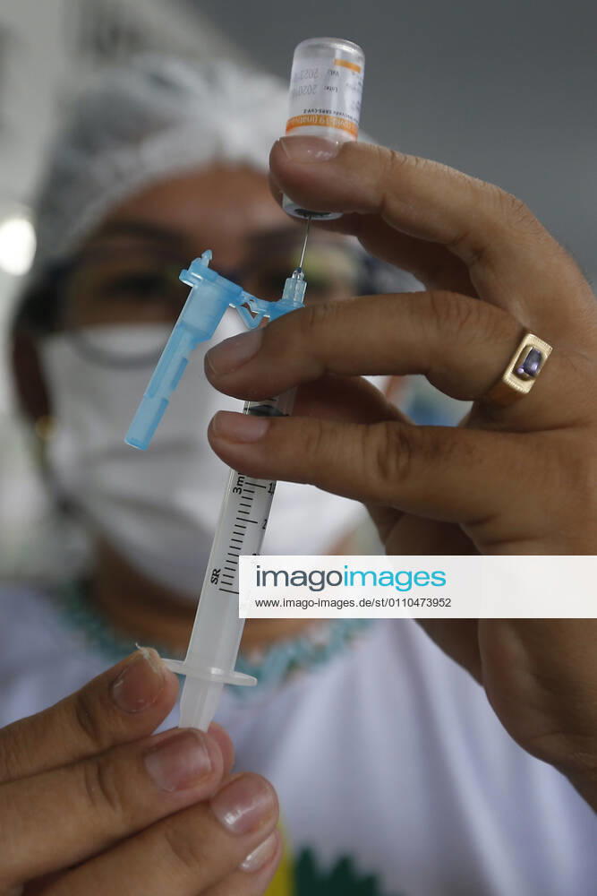 (210120) -- AMAZONAS, Jan. 20, 2021 -- A medical worker prepares a dose of China s COVID-19 vaccine in the city of Tabatinga in the state of Amazonas, Brazil, Jan. 19, 2021. Brazil launched a mass immunization campaign against the COVID-19 pandemic in every state starting at 5:00 p.m. Monday local time (2000 GMT). As of Monday afternoon, all states were expected to have received their doses of the CoronaVac vaccine developed by Chinese laboratory Sinovac in collaboration with the Butantan Institute of Sao Paulo, one of the world s leading scientific research centers. (Photo by Xinhua) BRAZIL-AMAZONAS-COVID-19-VACCINE-MASS INOCULATION LucioxTavora