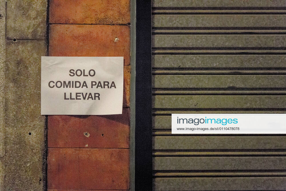 A closed restaurant in Toledo, Castilla-La Mancha (Spain), on January 19, 2021. At midnight today, the new measures of the regional government to combat the coronavirus came into force in Castilla-La Mancha. The most relevant restrictions include the advance of the curfew to 22.00, the closure of all municipalities and the closure of hotels, shopping centres and leisure places in general. 19 JANUARY 2021 Mario Trivino LagenciaEP 01 19 2021 Toledo (Castilla-La Mancha ) Toledo (Castilla-La Mancha ) Spain