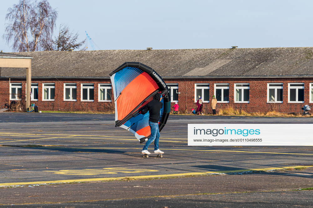 Impressions from Kiel The helicopter airfield of the German Federal Armed Forces in Kiel Holtenau is used gladly by everyone here Sail Skater for sporty activities.