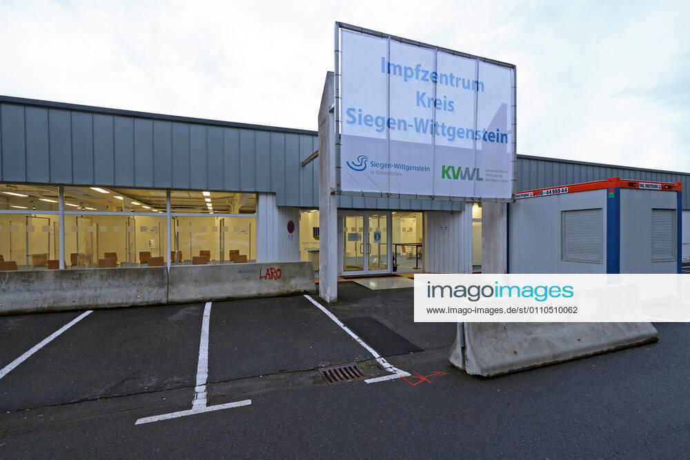 The building of the vaccination center of the district Siegen Wittgenstein in Eiserfeld Corona vaccination center on 20 01 2021 in Siegen Germany