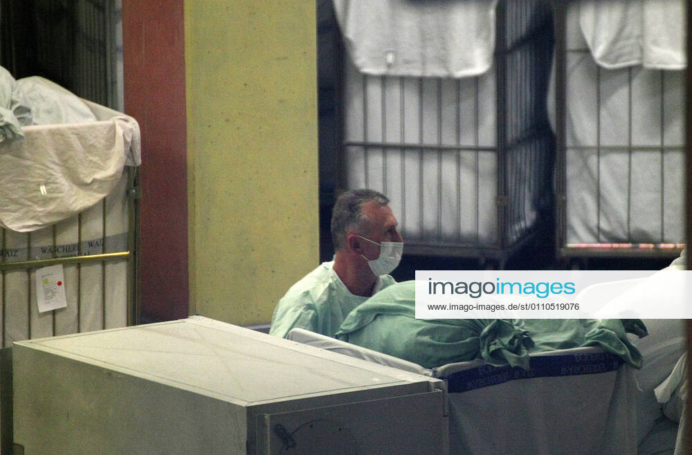 Klinikum Nord Nurnberg during the Hard Lockdown of the Covid 19 Coronavirus Pandemie in Nurnberg Nuremberg , Bayern , Deutschland . January 20 , 2021.