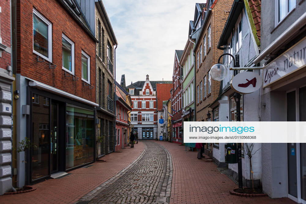 Eckernförde on the Baltic coast at lockdown an almost empty city centre, most shops closed, a big problem for the retail trade