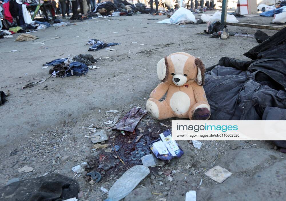 (210121) -- BAGHDAD, Jan. 21, 2021 () -- Photo taken on Jan. 21, 2021 shows the market damaged by suicide bombings in Iraq s capital Baghdad. At least 32 people were killed and 110 others wounded on Thursday in the twin suicide bombings in Iraq s capital Baghdad, Iraqi Health Minister Hassan al-Tamimi said. Baghdad s hospitals received 32 bodies, while 110 wounded people were admitted for treatment, al-Tamimi said in a statement. Earlier in the morning, a suicide bomber blew up his explosive belt in a crowded outdoor clothing market in Bab al-Sharji area, before a second one detonated his a few minutes later in the same market, an Interior Ministry source told on condition of anonymity. () IRAQ-BAGHDAD-SUICIDE BOMBINGS Xinhua