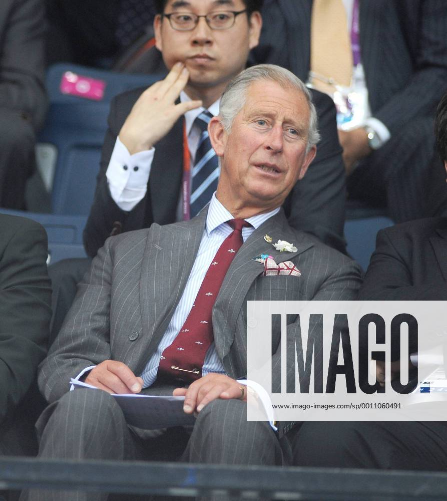 London Olympics 2012 Badminton : Womens singles 28 07 2012. Egelstaff v Tvrdy HRH Prince Charles watches the British girl