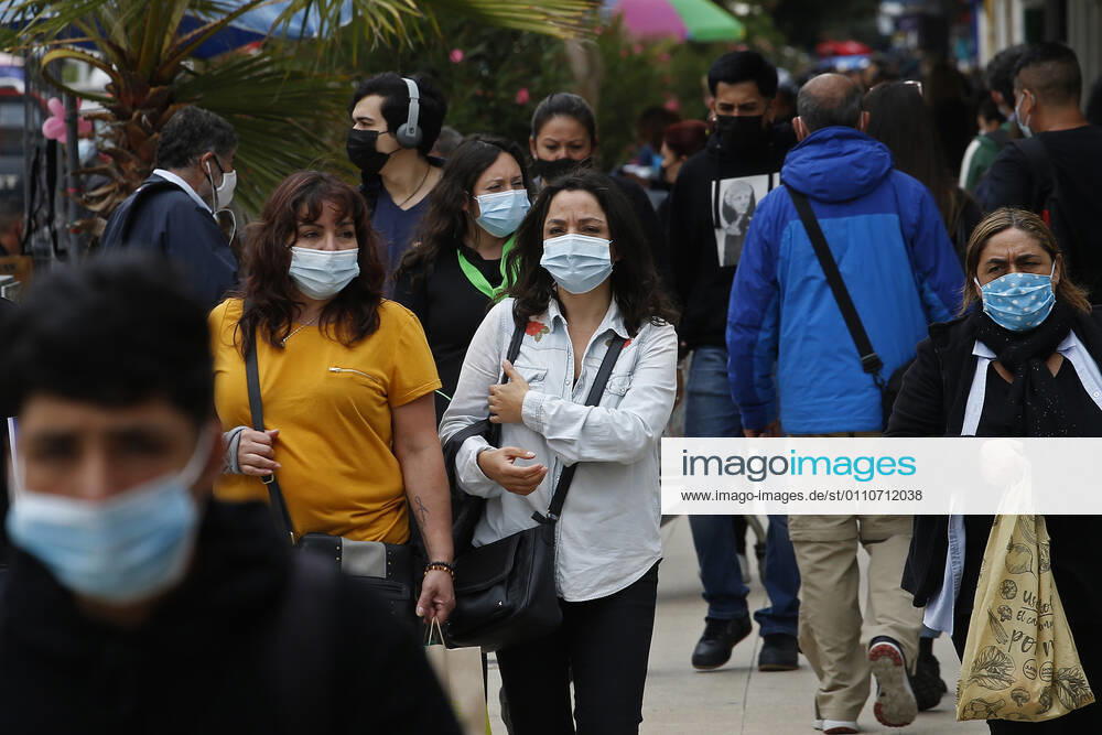 Daily life in the city center during coronavirus emergency Sebastian Cisternas Aton Chile, Santiago Chile Aton 482397