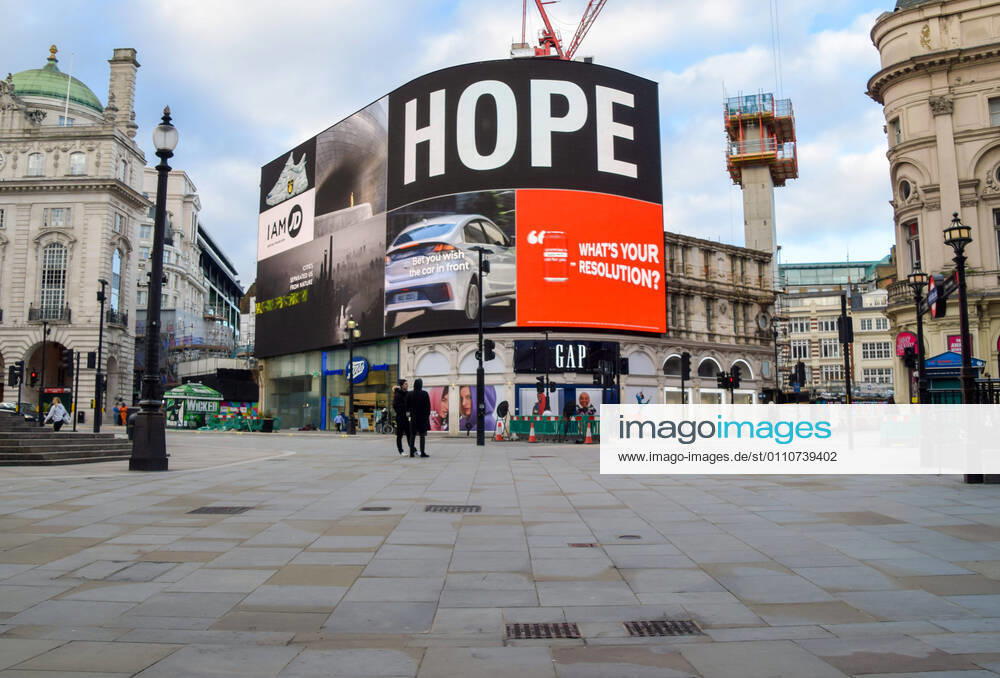 The word Hope seen displayed in a quiet Piccadilly Circus, London..England remains under lockdown as the government battles to keep the coronavirus pandemic under control. London United Kingdom - ZUMAs197 20210122_zaa_s197_068