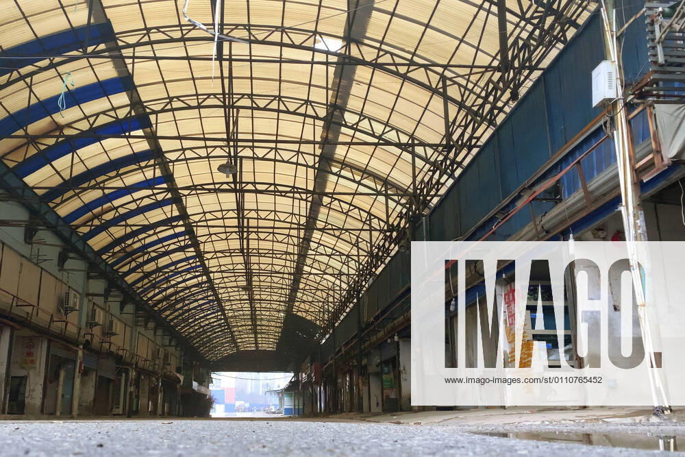 1 year passes since Wuhan lockdown, original epicenter of new coronavirus Photo taken in Wuhan shows a closed seafood wholesale market on Jan. 23, 2021, a year after a drastic lockdown was imposed on the Chinese city known as the original epicenter of the novel coronavirus.
