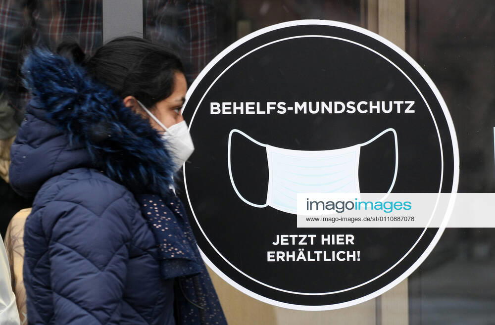 Safety Mask FFP2 , Maskenpflicht during the Hard Lockdown of the Covid 19 Coronavirus Pandemie in Nuremberg Nurnberg , Bayern , Deutschland . January 24 , 2021.