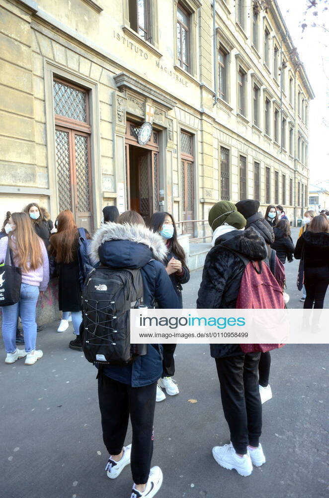 Milan, Back to school after the Lockdown for the Red zone with half the students still in DAD at a distance Editorial Usage Only