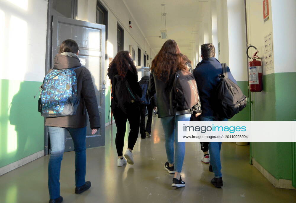 Milan, Back to school after the Lockdown for the Red zone with half the students still in DAD at a distance Editorial Usage Only