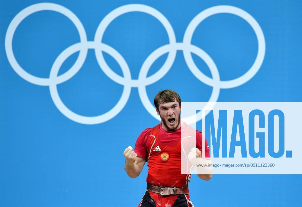 LONDON, Aug. 3, 2012 - Apti Aukhadov of Russia competes during men s 85kg weightlifting event at London 2012 Olympic Games, London, Britain, Aug. 3, 2012. Apti Aukhadov of Russia claimed the silver medal of the event. (Xinhua Gong Lei) (OLY2012)BRITAIN-LONDON-WEIGHTLIFTING-MEN-85KG