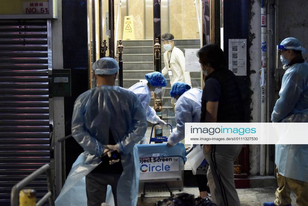 Coronavirus in China, Lockdown in Hongkong January 29, 2021, Hongkong, Hongkong, China: Another building is blocked and all residents are forced to take the COVID-19 nucleic acid testing in Hongkong,China on 29th January, 2021. Hongkong China - ZUMAt151 20210129_zia_t151_005