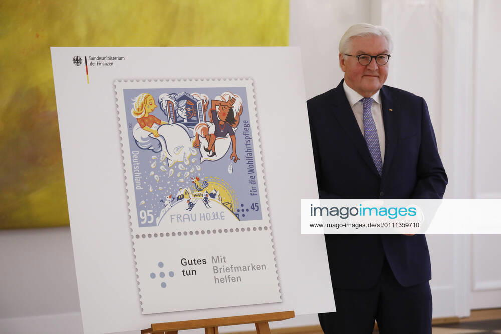 Frank Walter Steinmeier, President of the Federal Republic of Germany, Berlin, Bellevue Palace, Presentation of the 2021 Welfare Stamps by the Federal Minister of Finance