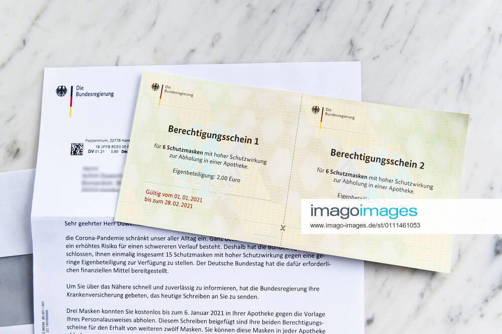 Eligibility certificates for FFP2 masks Corona pandemic Coronapandemic Coronavirus COVID 19 pandemic COVID 19 epidemic SARS CoV 2 Covid 19 Covid 19 protective mask protective masks face mask certified FFP 2 ZN95 ZN 95 KN 95 letter from the federal government vouchers FFP2 eligibility certificates Hamburg Hamburg Germany Germany