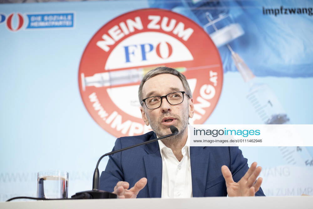 FPOE press conference: Democracy - freedom - fundamental rights Pressekonferenz FPÖ in Wien zur aktuellen Corona-Politik mit dem Thema: Demokratie Freiheit Grundrechte. Im Bild: FPÖ-Klubobmann NAbg. Herbert Kickl. Wien, Österreich. 30.01.2021