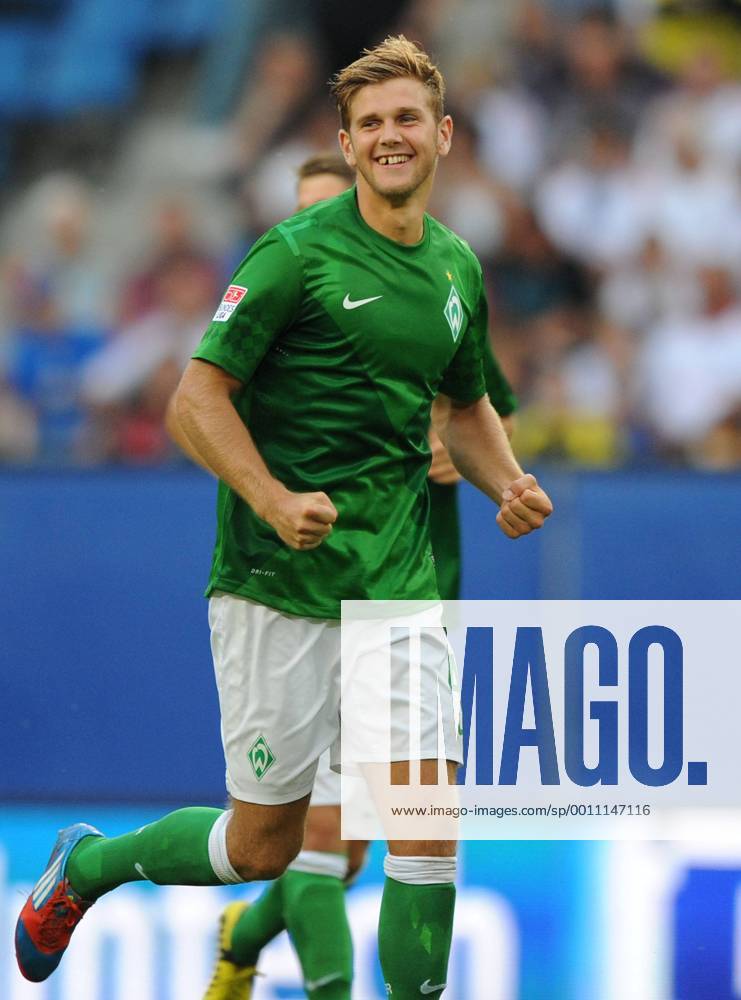 Fussball, Saison 2012-2013, Liga total Cup 2012, Finale, Borussia Dortmund (BVB) - SV Werder Bremen, Jubel Niclas Füllkrug (Werder Bremen)