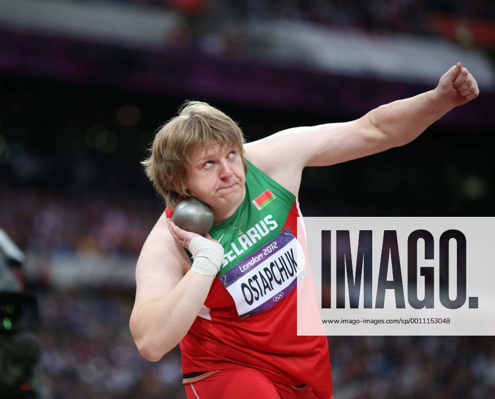 (120806) -- LONDON, Aug. 6, 2012 (Xinhua) -- Nadzeya Ostapchuk of Belarus competes during women s shot put final contest, at London 2012 Olympic Games in London, Britain, on August 6, 2012. Nadzeya Ostapchuk of Belarus won gold medal. (Xinhua Liao Yujie) (nxl) (OLY2012)BRITAIN-LONDON-ATHLETICS-WOMEN S SHOT PUT