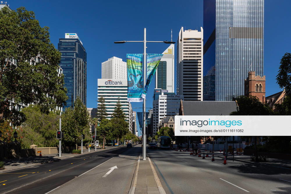 WA CORONAVIRUS COVID19, A general view of empty streets looking down towards St Georges Terrace in the Perth CBD during the first morning of the lockdown in Perth, Monday, February 1, 2021. West Australian Premier Mark McGowan yesterday called for a five-day lockdown for metropolitan Perth and two nearby regions after a COVID-19 hotel quarantine breach. ( NO ARCHIVING, , NO USE IN BOOKS WITHOUT CONSENT