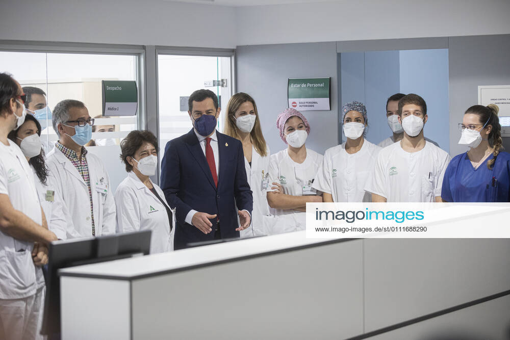 The President of the Junta de Andalucia, Juanma Moreno (c), greets healthcare personnel during the inauguration of the new Covid-19 Emergency Hospital, built in the former Vigil de Quinones Military Hospital. In Seville, (Andalusia, Spain), 01 February 2021. 01 FEBRUARY 2021 Maria Josà Lopez LagenciaEP 02 01 2021 Seville (Andalusia) Seville (Andalusia) Spain