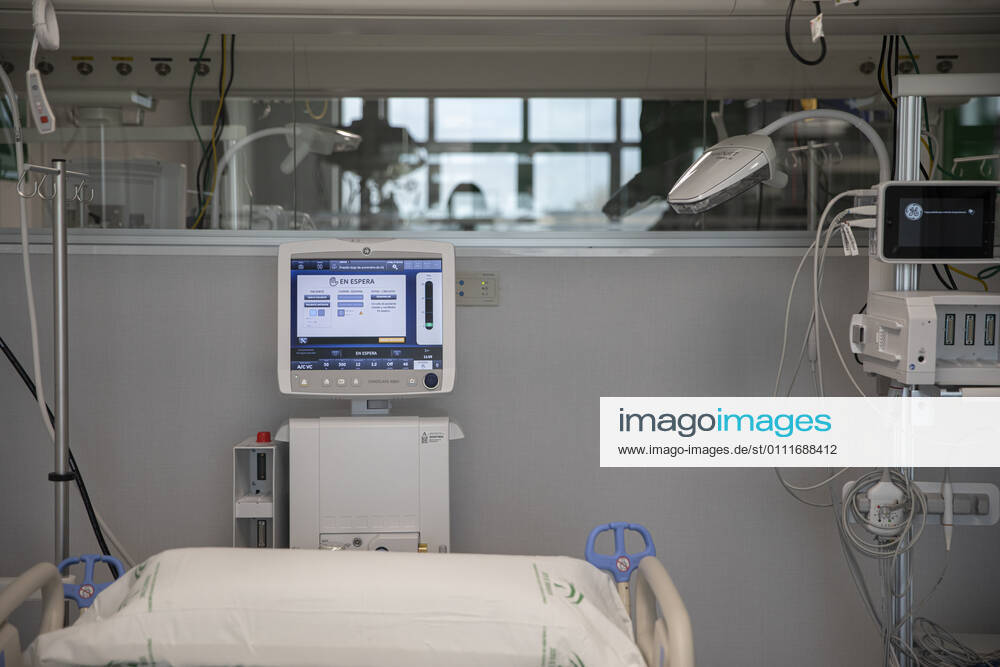 Inauguration of the new Covid-19 Emergency Hospital, built in the former Military Hospital Vigil de Quinones. In Seville, (Andalusia, Spain), 01 February 2021. 01 FEBRUARY 2021 Maria Josà Lopez LagenciaEP 02 01 2021 Seville (Andalusia) Seville (Andalusia) Spain