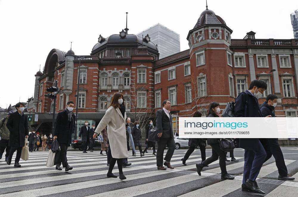 Japan to extend virus emergency to March 7 as hospitals strained Commuters wearing face masks head to work near JR Tokyo Station on Feb. 2, 2021. The Japanese government is set to extend a coronavirus state of emergency for Tokyo and other regions by one month to March 7 in view of manpower-strapped hospitals amid a surge in serious patients.